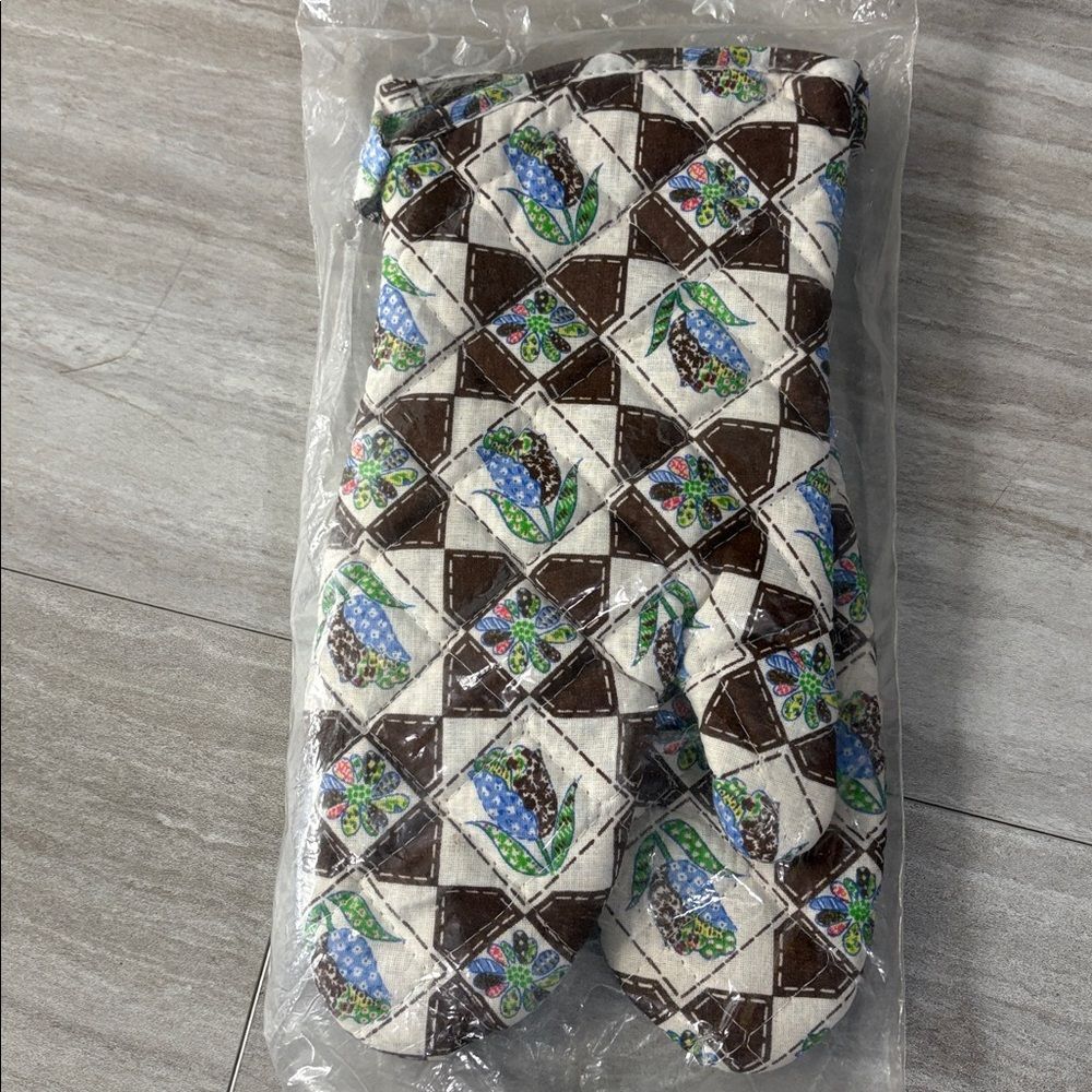 NWT 2 Mid-Century 70’s OVEN MITTS Dead-stock Vintage
